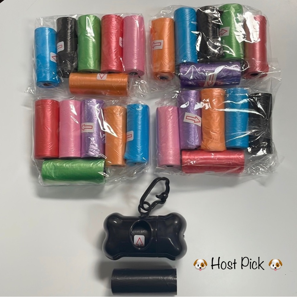 DOGGIE POOP BAGS & DISPENSER